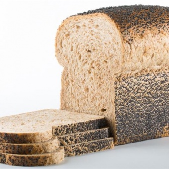Tarwebrood maanzaad